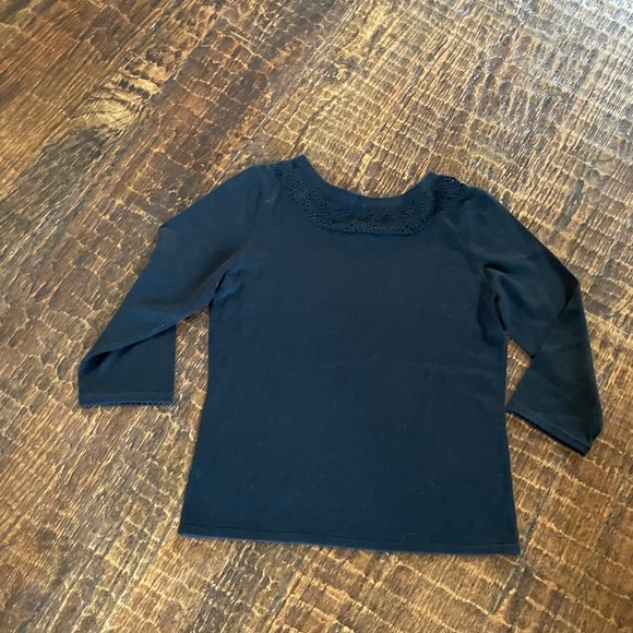 Women’s Black Top - Picture 7 of 7